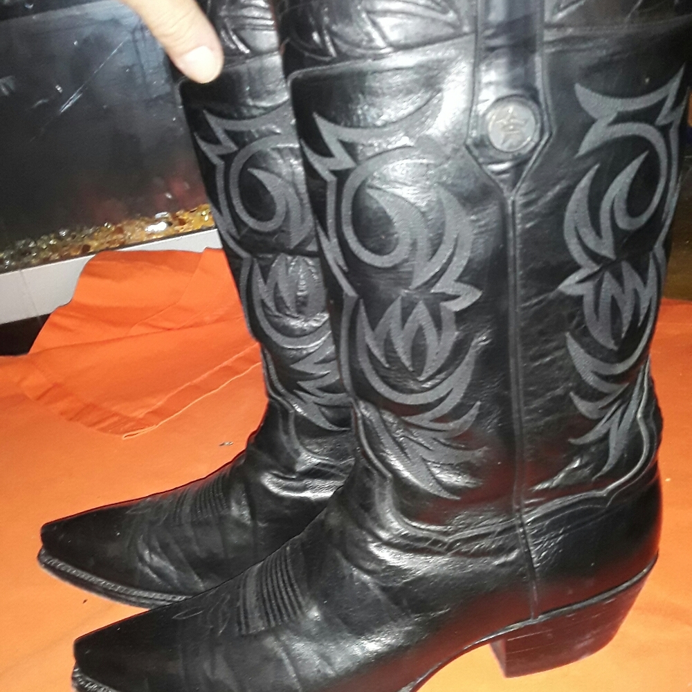 Black j.b hill men's boots